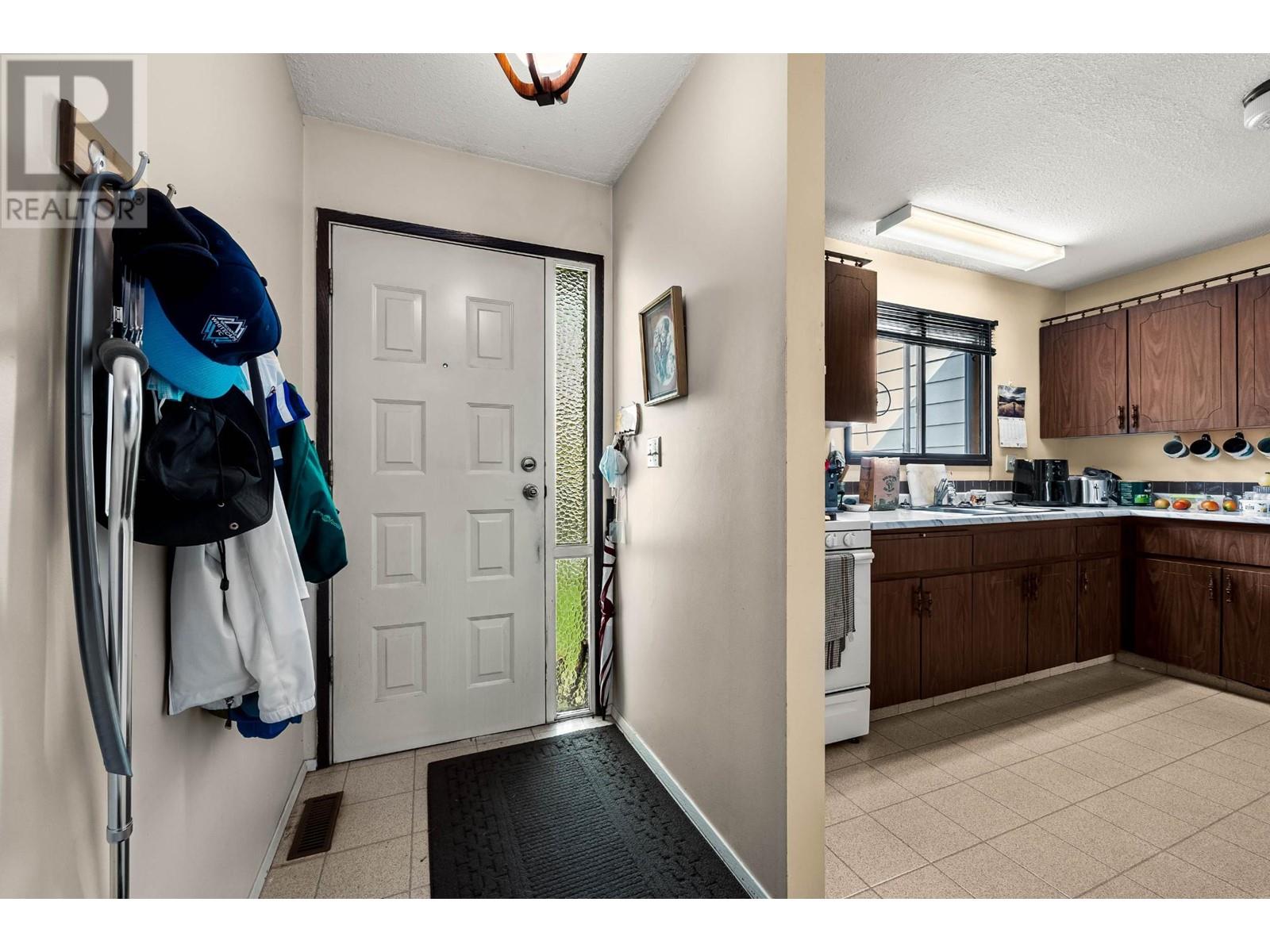 3-840 Desmond Street, Kamloops, British Columbia  V2B 5K4 - Photo 9 - 180940