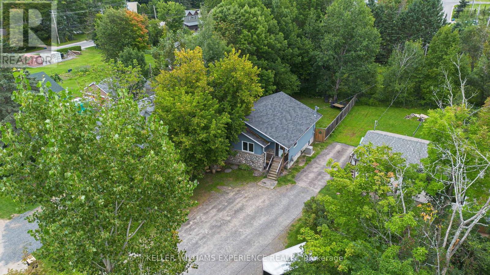 25 E Elliott Street, Huntsville, Ontario  P1H 1W7 - Photo 28 - X9351845