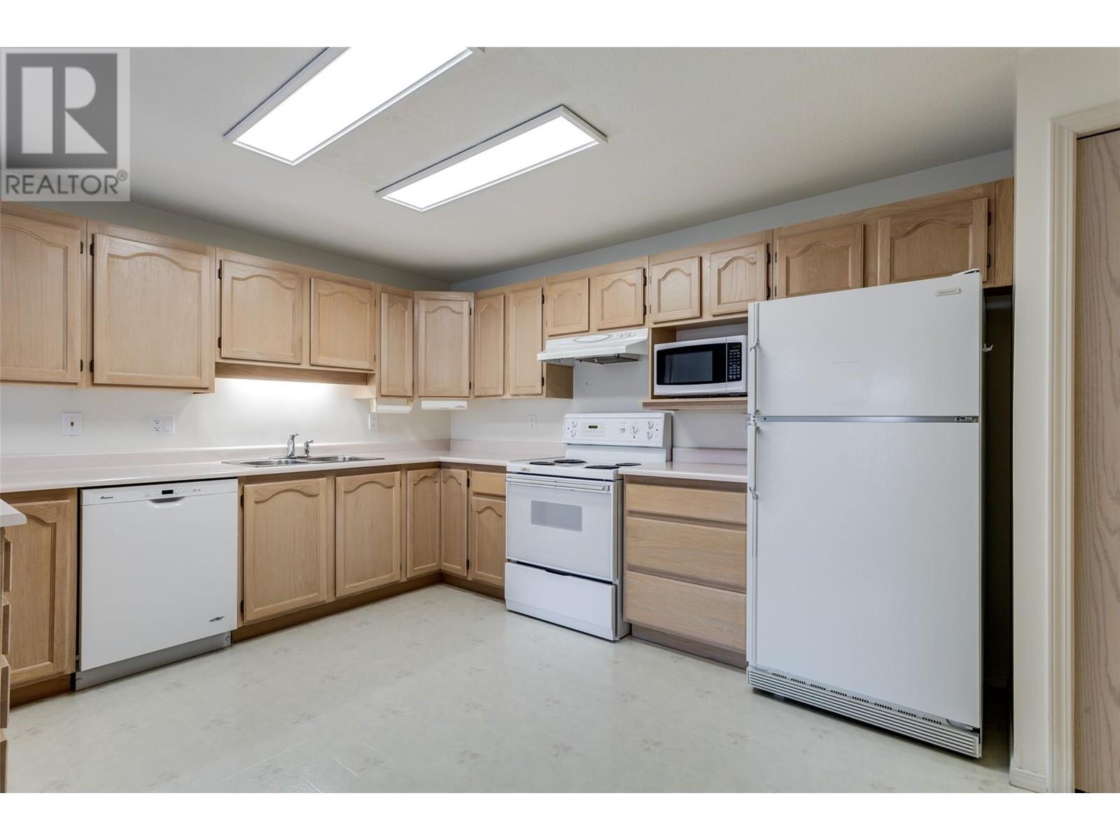 2477 Ingram Road Unit# 210 West Kelowna