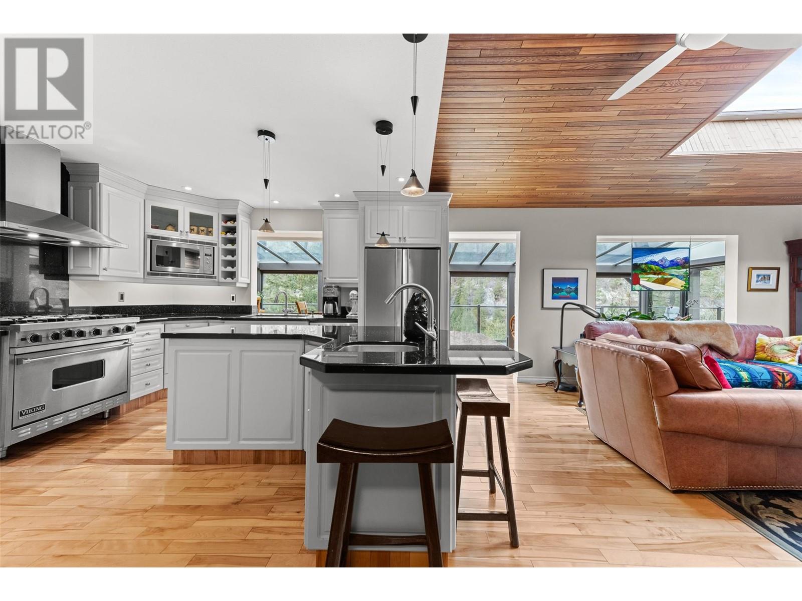 Property at 2132 Ryan Road image 4