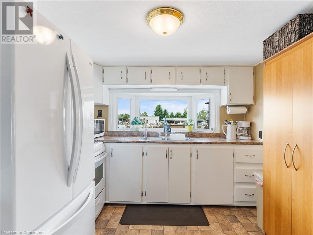 92 Clubhouse Road Unit# 66, Turkey Point, Ontario  N0E 1T0 - Photo 24 - 40648027