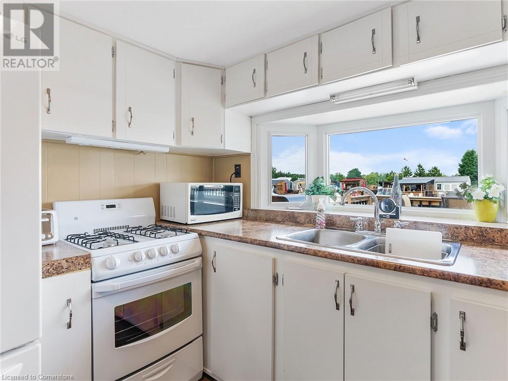 92 Clubhouse Road Unit# 66, Turkey Point, Ontario  N0E 1T0 - Photo 25 - 40648027