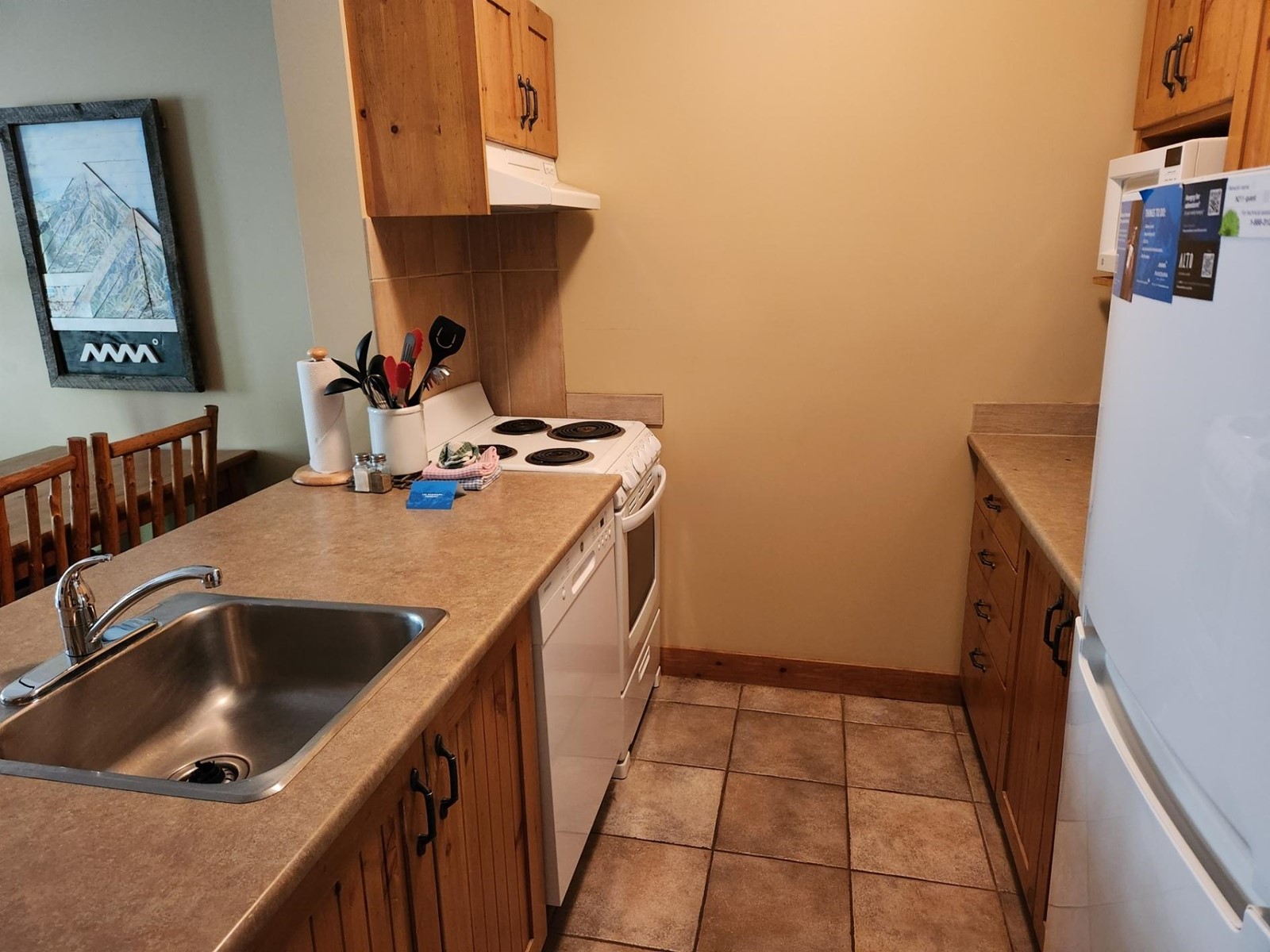 2090 Summit  Drive Unit# 211, Panorama, British Columbia  V0A 1T0 - Photo 6 - 2479601