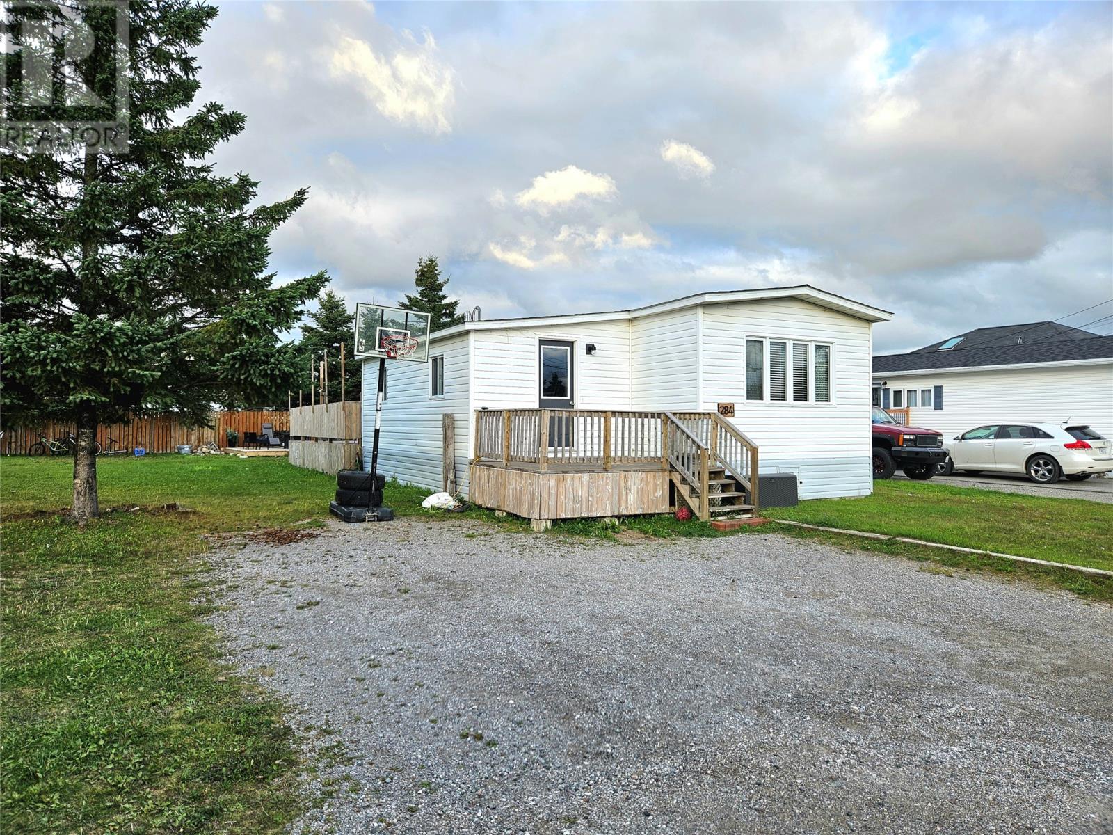 284 Queen Street Extension, Stephenville, Newfoundland & Labrador  A2N 2P9 - Photo 2 - 1276809