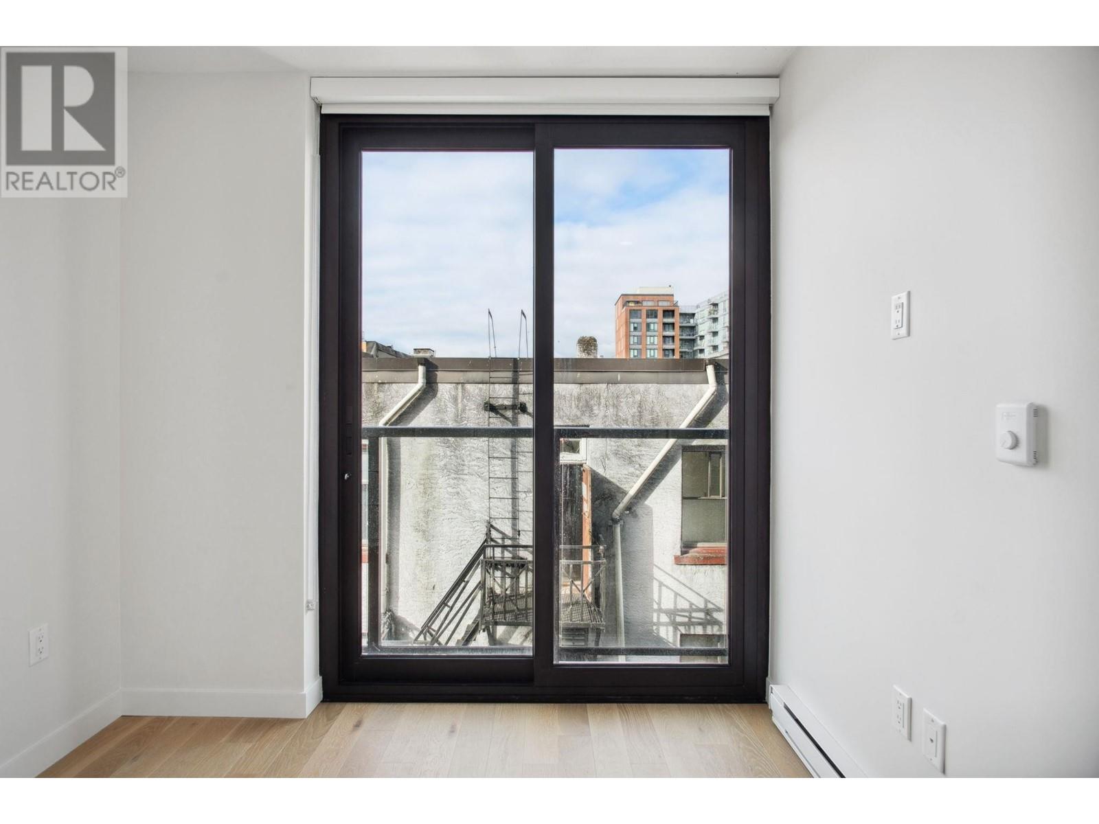 502 239 Keefer Street, Vancouver, British Columbia  V6A 1X6 - Photo 11 - R2926150