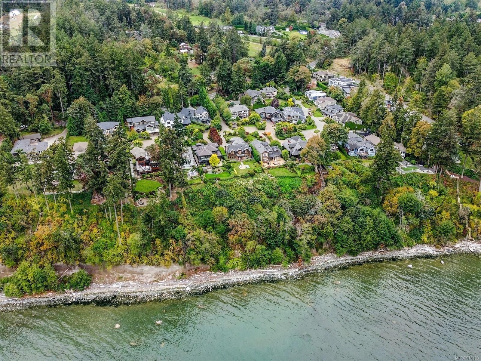 1204 Ocean Park Lane, Saanich, British Columbia  V8X 5M6 - Photo 58 - 976189