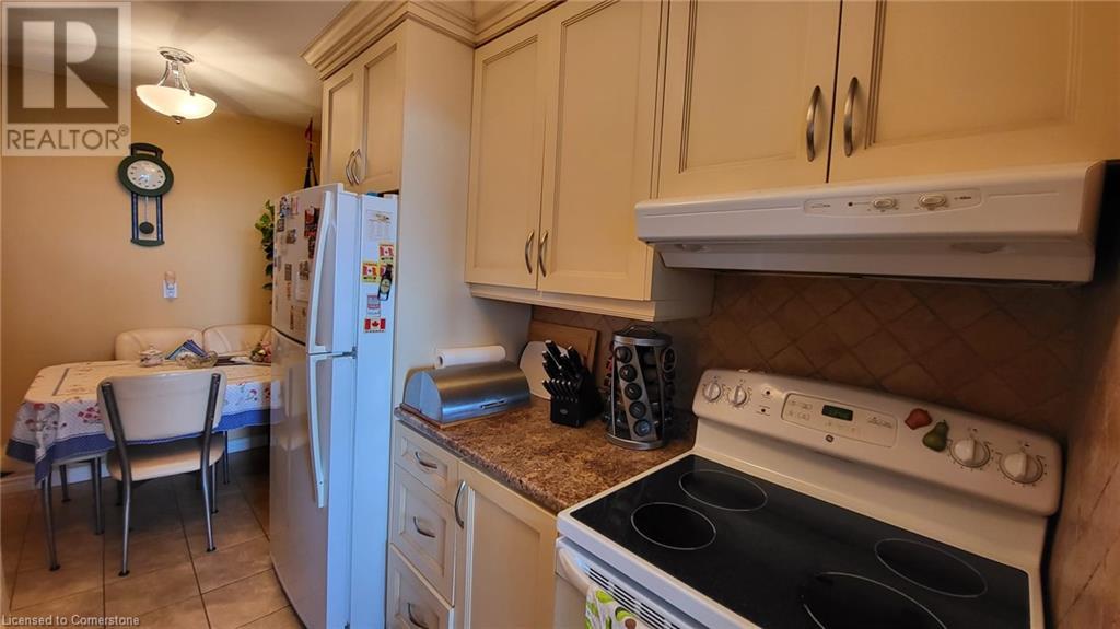 5 Frith Road Unit# 912, Toronto, Ontario  M3N 2L5 - Photo 8 - 40648051