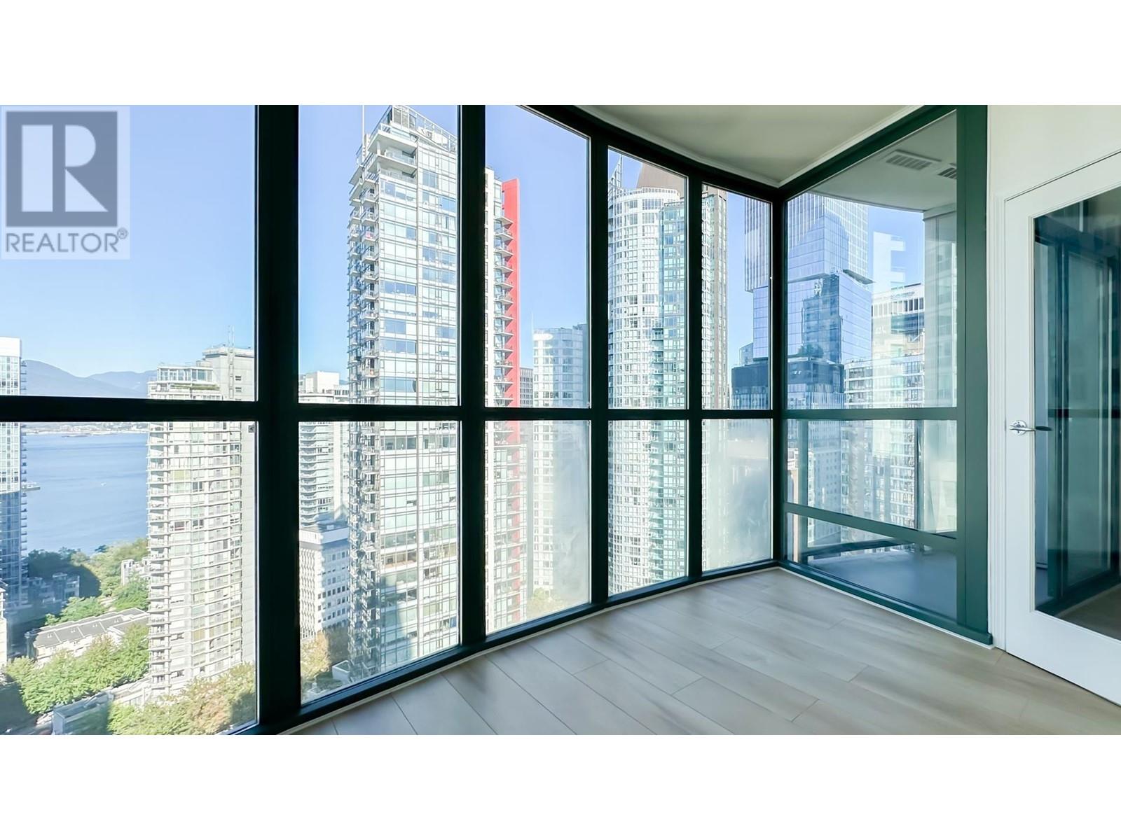 Listing Picture 12 of 24 : 2208 1239 W GEORGIA STREET, Vancouver / 溫哥華 - 魯藝地產 Yvonne Lu Group - MLS Medallion Club Member