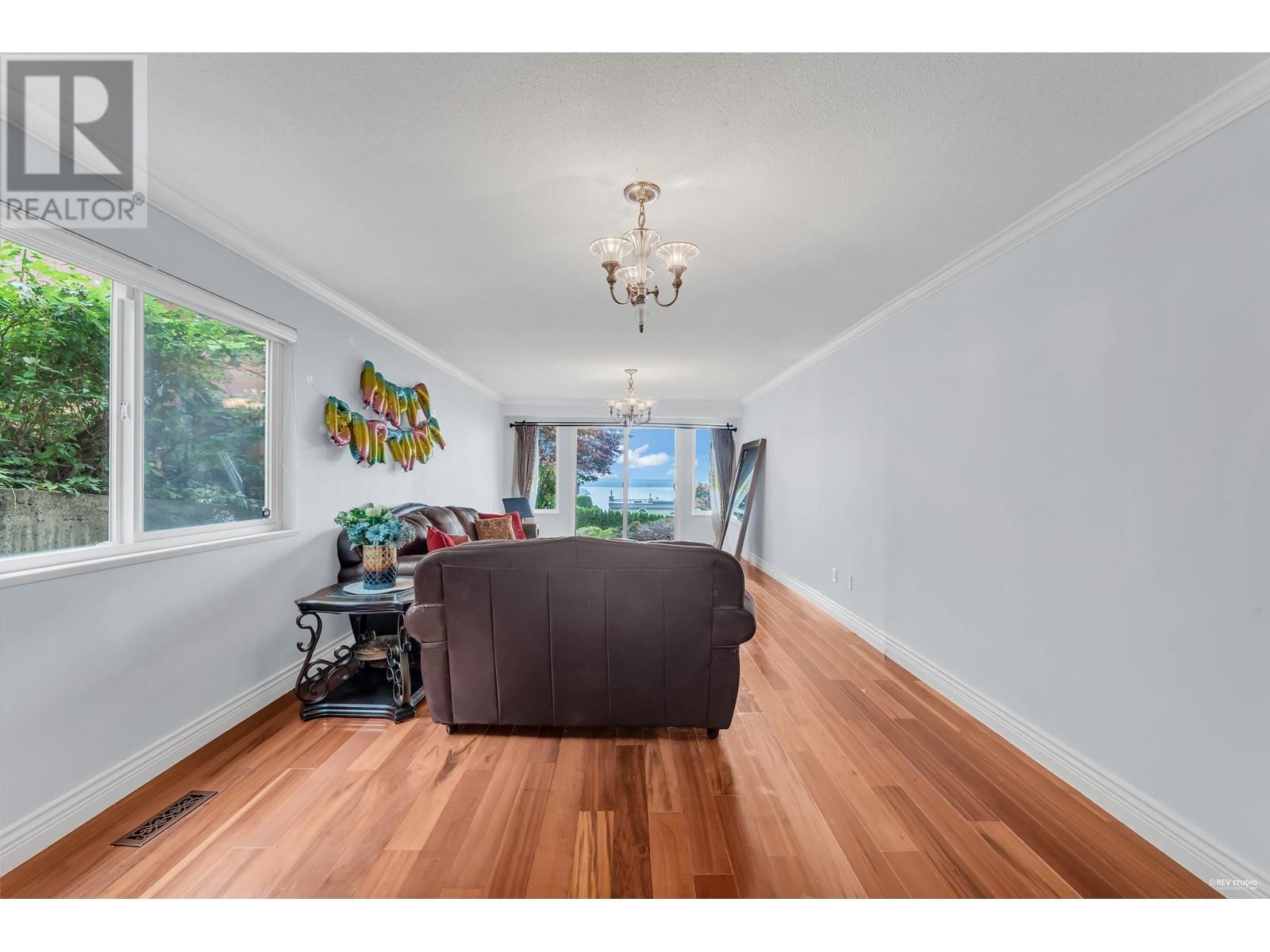 2171 Westhill Wynd, West Vancouver, British Columbia  V7S 2Z3 - Photo 29 - R2926256