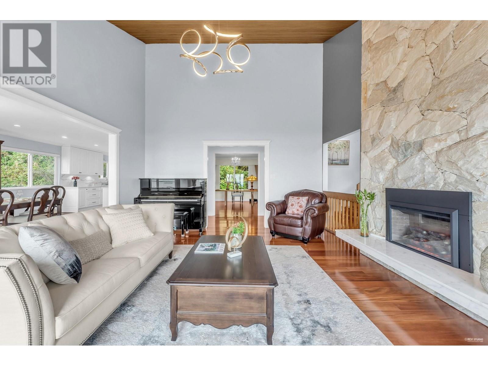 2171 Westhill Wynd, West Vancouver, British Columbia  V7S 2Z3 - Photo 6 - R2926256