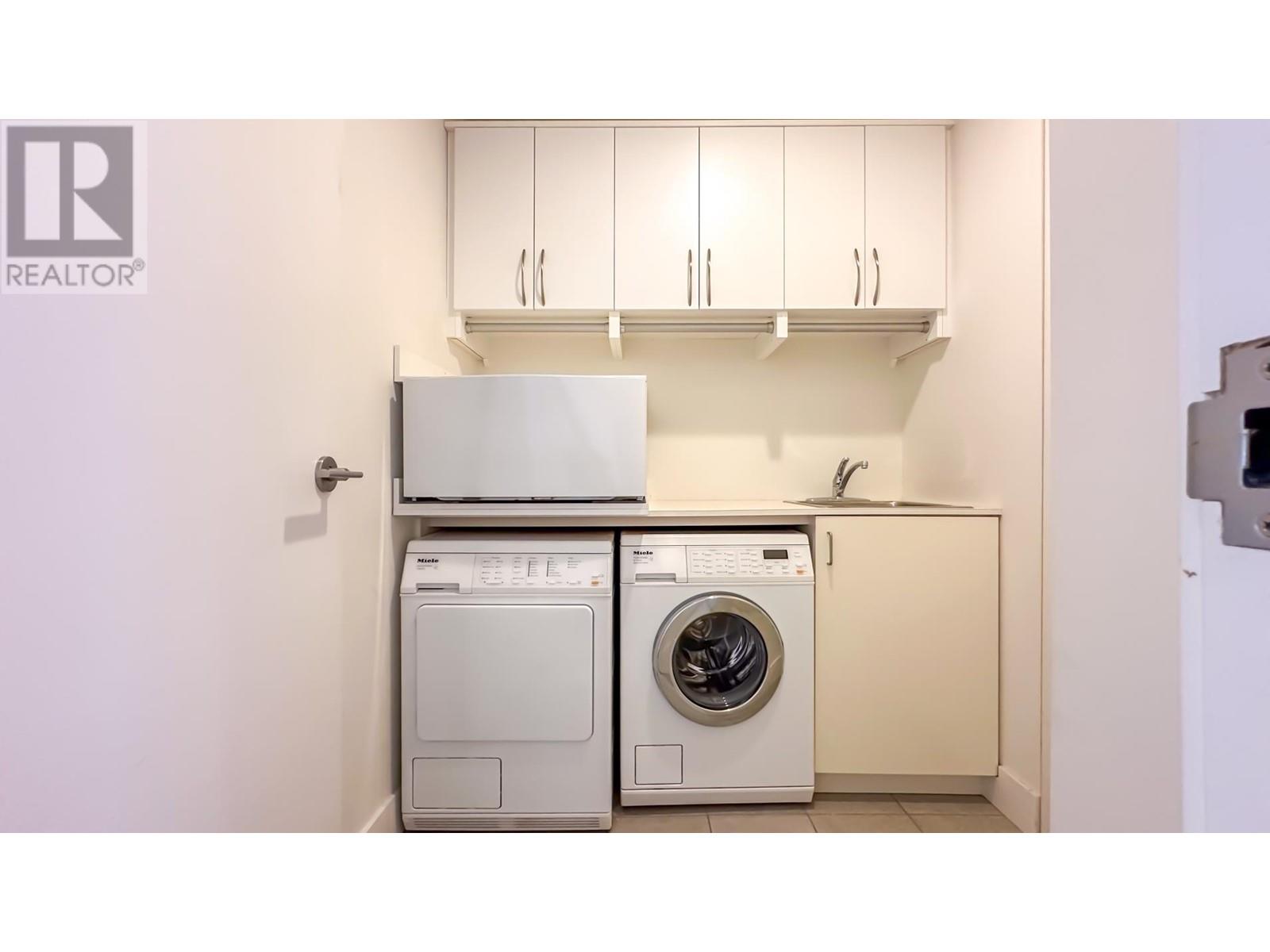 Listing Picture 15 of 40 : 5004 1128 W GEORGIA STREET, Vancouver / 溫哥華 - 魯藝地產 Yvonne Lu Group - MLS Medallion Club Member