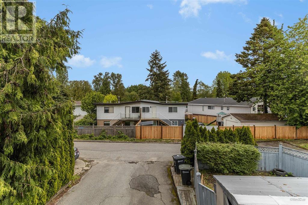 5602 Claude Avenue, Burnaby, British Columbia  V5E 2M6 - Photo 3 - R2926154