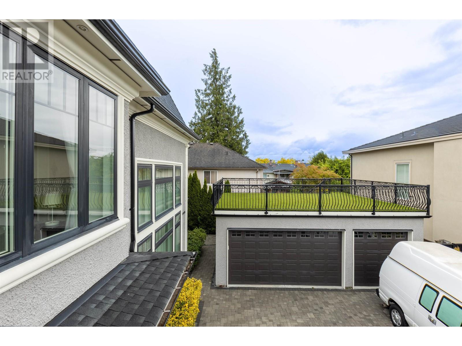 Listing Picture 29 of 39 : 9800 SAUNDERS ROAD, Richmond / 烈治文 - 魯藝地產 Yvonne Lu Group - MLS Medallion Club Member