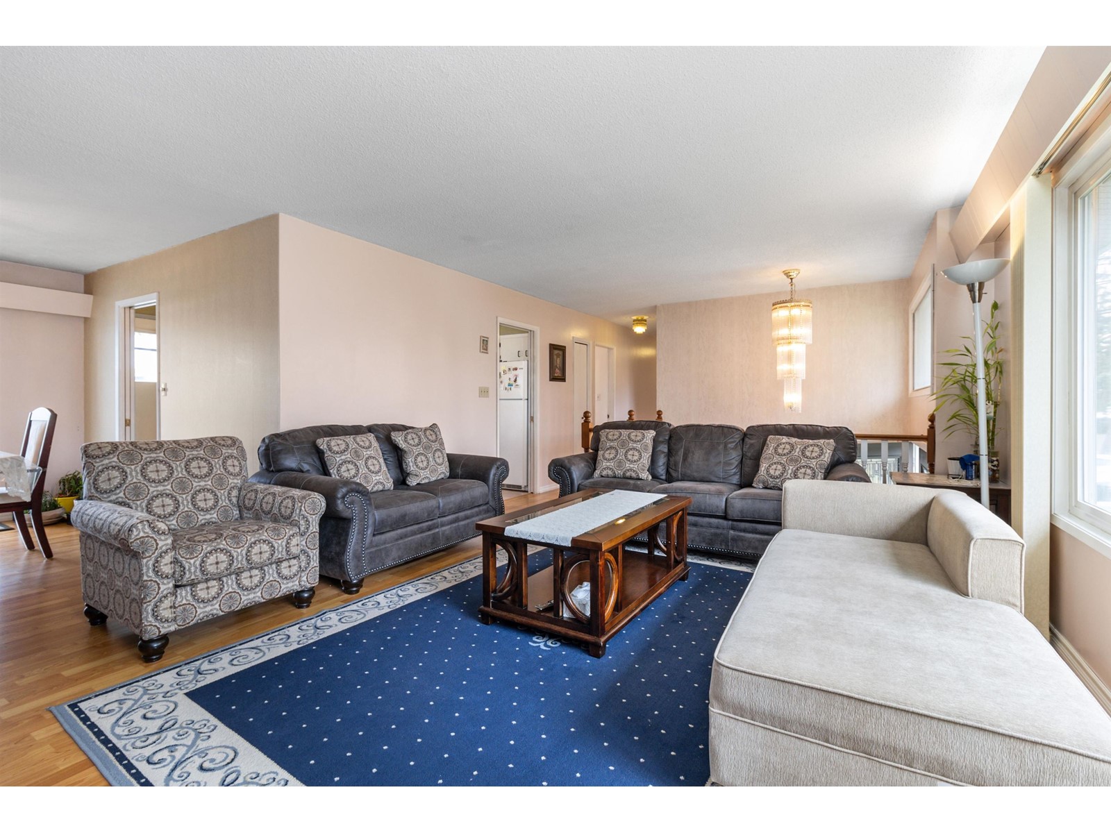 2449 Adelaide Street, Abbotsford, British Columbia  V2T 3L9 - Photo 7 - R2865905