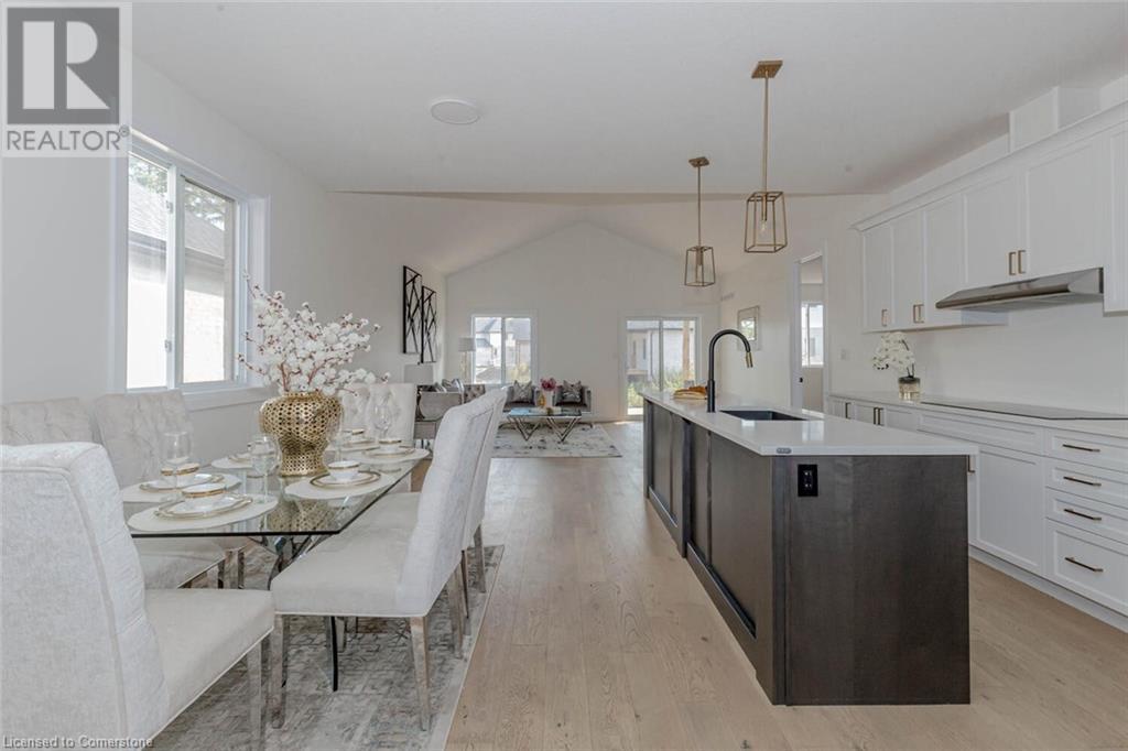 236 Mount Pleasant Street, Brantford, Ontario  N3T 1V1 - Photo 7 - 40648124