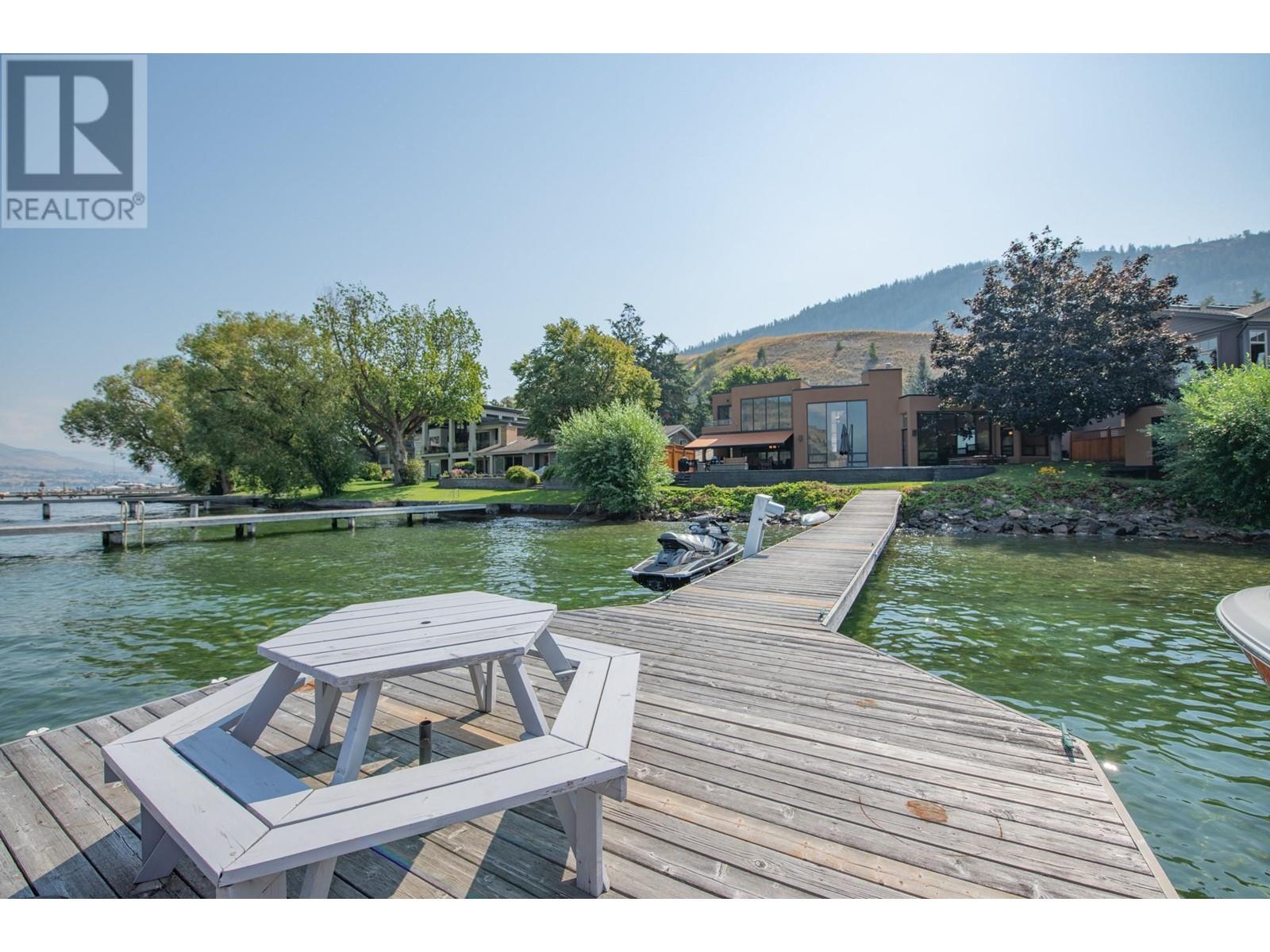 8595 Okanagan Landing Road Vernon