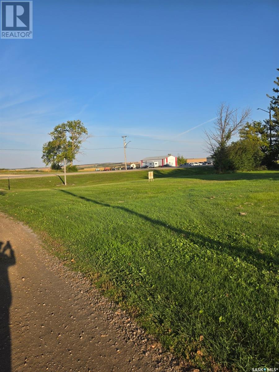 415 1st Street N, Wakaw, Saskatchewan  S0K 4P0 - Photo 4 - SK983061
