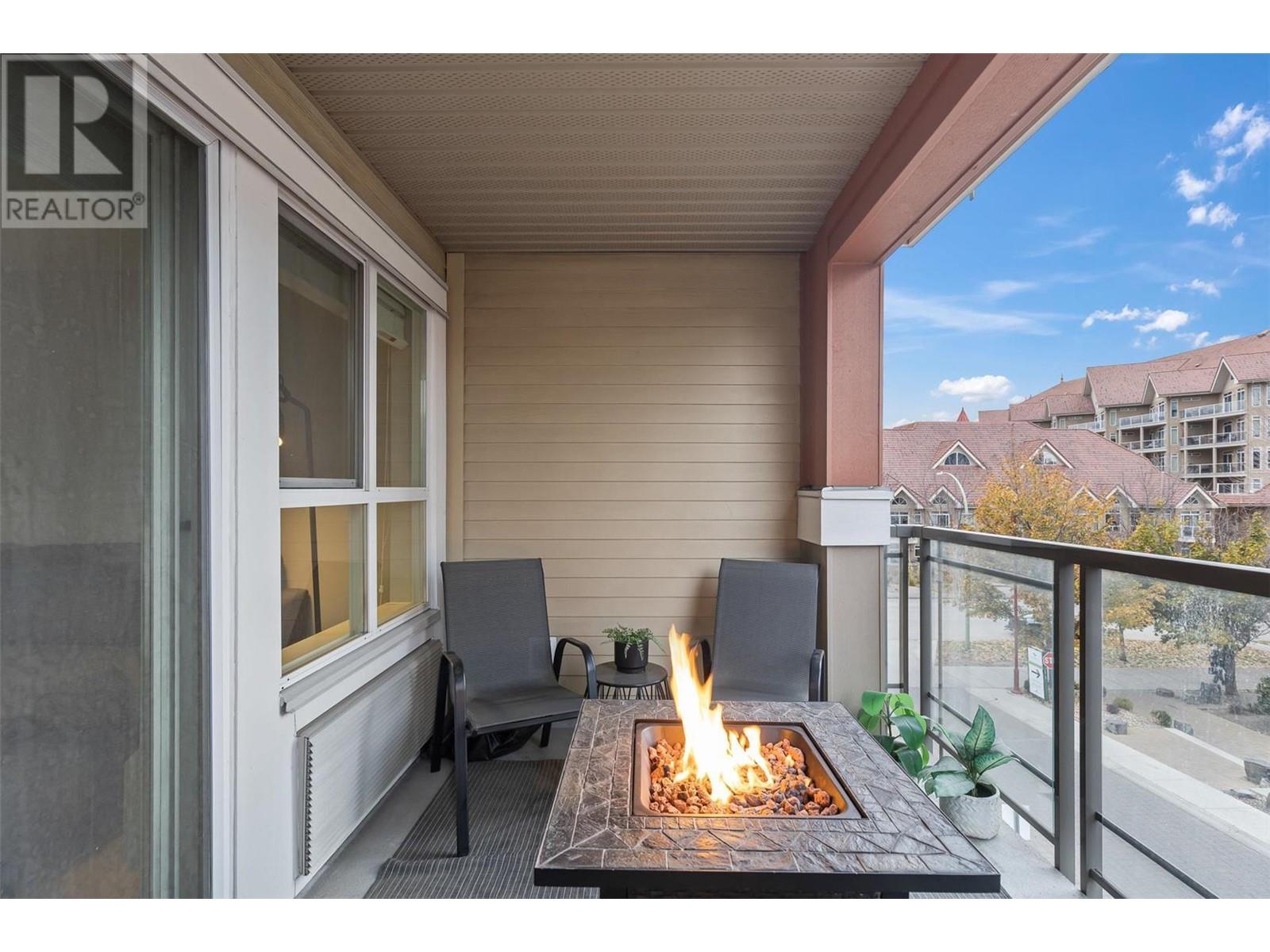 1083 Sunset Drive Unit# 305 Kelowna