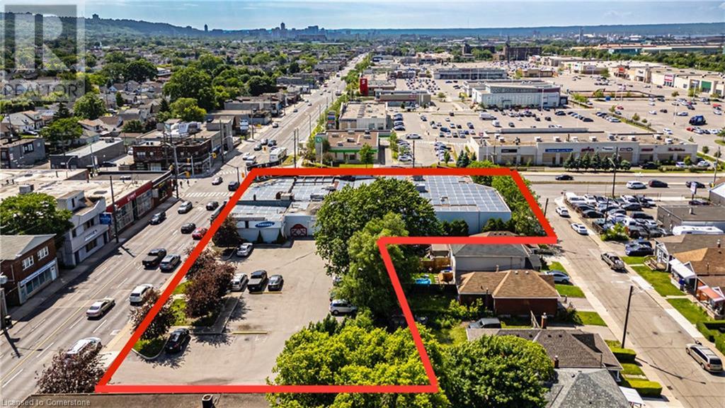 1325 Barton Street E, Hamilton, Ontario L8H 4T1 - Photo 2 - XH4207053