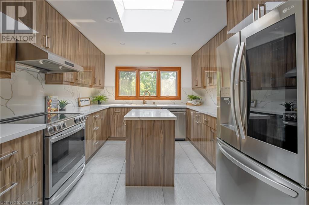 93 Riverview Boulevard, St. Catharines, Ontario  L2T 3M3 - Photo 13 - XH4207000