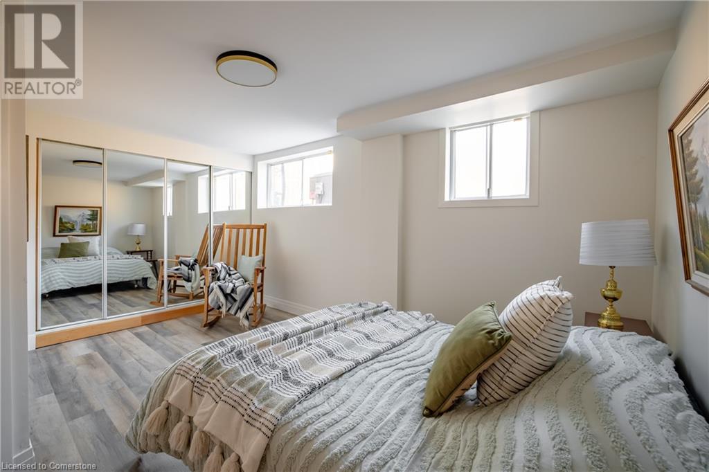 93 Riverview Boulevard, St. Catharines, Ontario  L2T 3M3 - Photo 29 - XH4207000