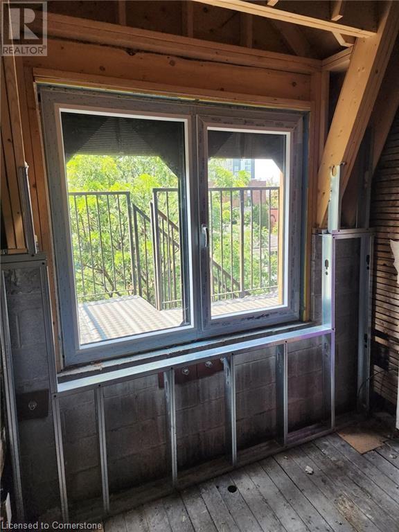 26 John Street N, Hamilton, Ontario  L8R 1G9 - Photo 6 - XH4206997