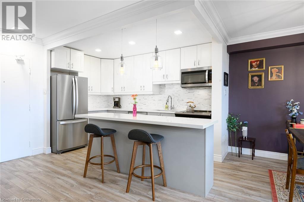 1966 MAIN Street W Unit# 1404, hamilton, Ontario