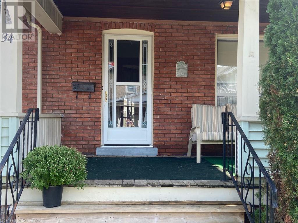 34 Albert Street, St. Catharines, Ontario  L2R 2G7 - Photo 15 - XH4206971