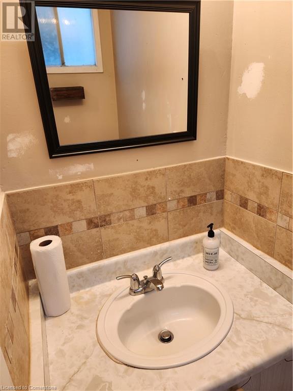 120 Quigley Road Unit# 19, Hamilton, Ontario L8K 6L4 - Photo 21 - XH4206958