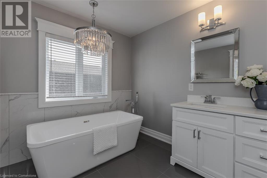 599 Cumberland Avenue, Burlington, Ontario  L7N 2X4 - Photo 22 - XH4206567