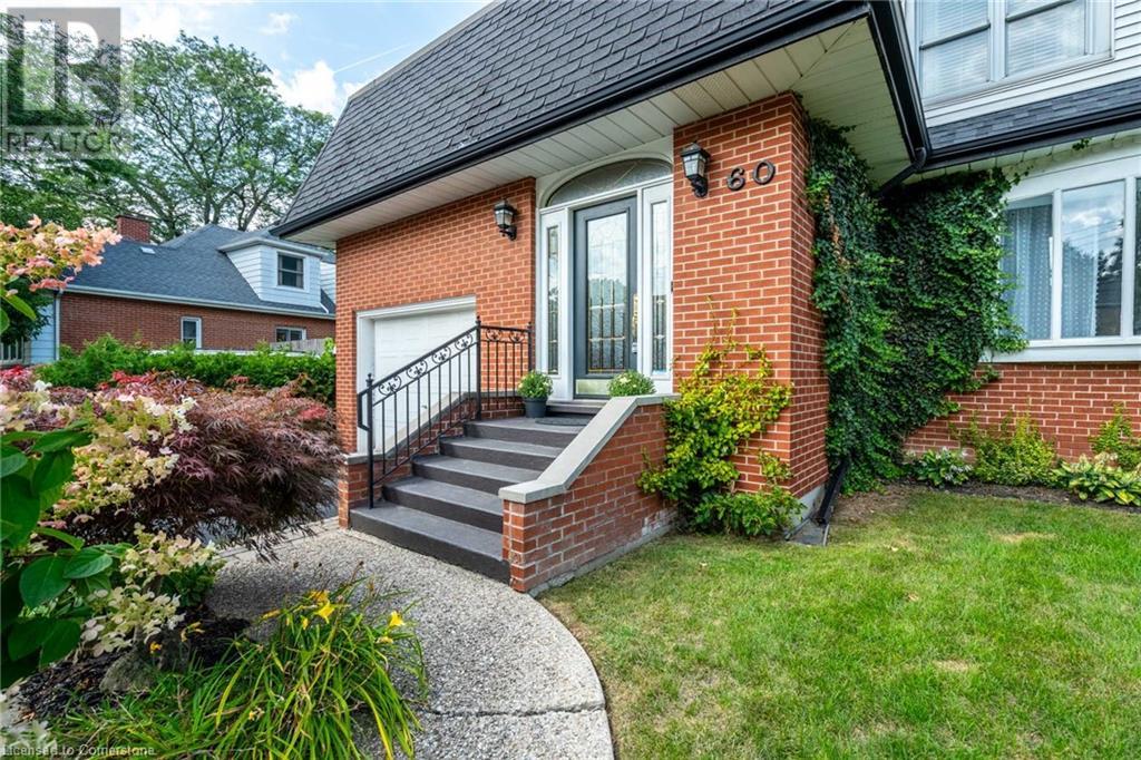 60 Inverness Avenue W, Hamilton, Ontario  L9C 1A4 - Photo 3 - XH4205282
