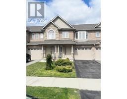35 CHARLESWOOD Crescent, hamilton, Ontario