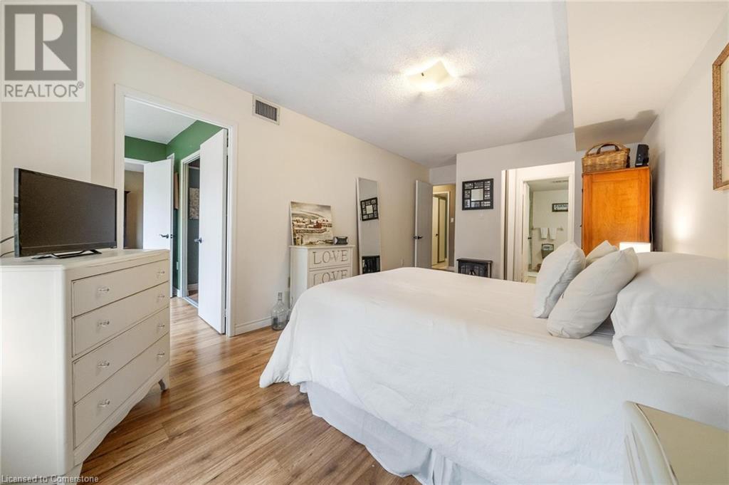 1270 Maple Crossing Boulevard Unit# 204, Burlington, Ontario L7S 2J3 - Photo 26 - XH4205407