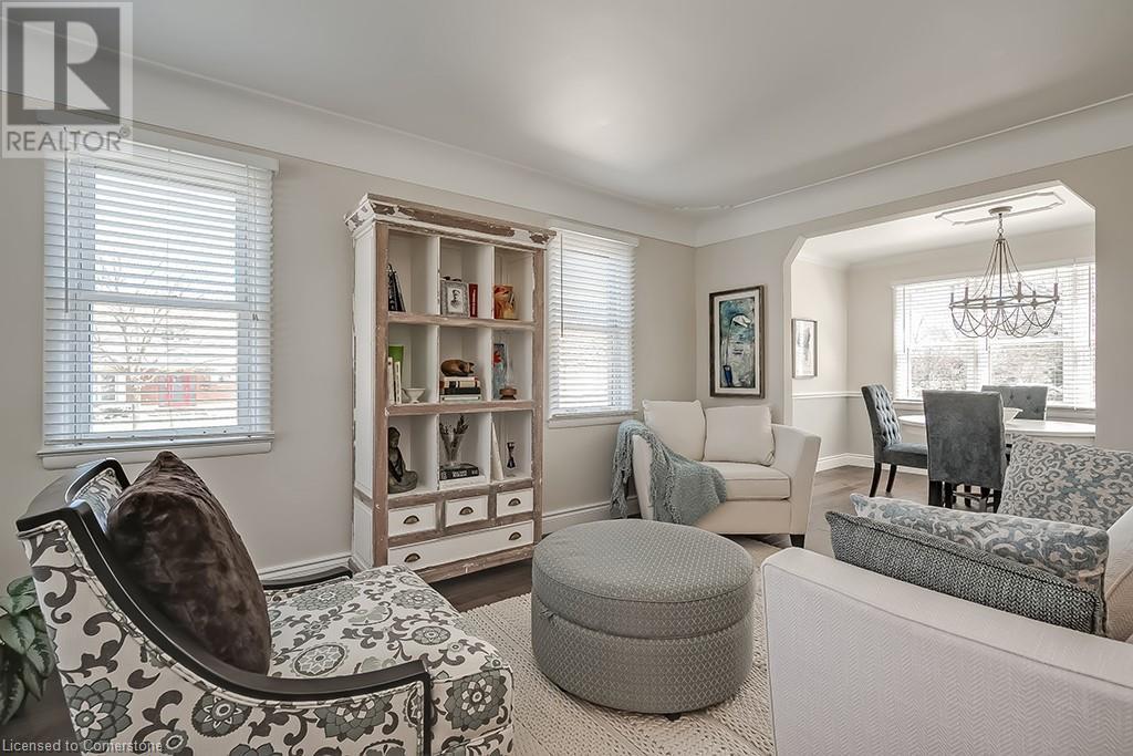 2344 Woodward Avenue, Burlington, Ontario  L7R 1T9 - Photo 9 - XH4205622