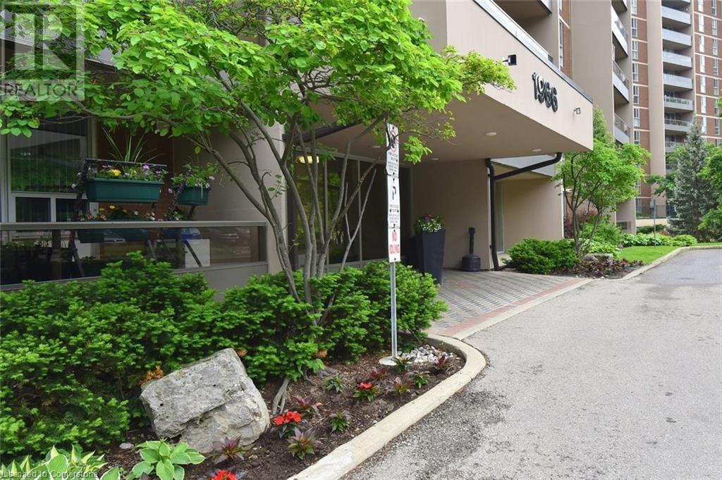 1968 Main Street W Unit# 101, Hamilton, Ontario  L8S 1J7 - Photo 2 - XH4206097