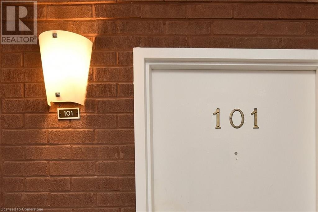 1968 Main Street W Unit# 101, Hamilton, Ontario  L8S 1J7 - Photo 4 - XH4206097