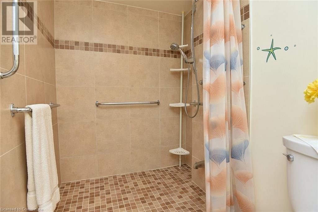 1968 Main Street W Unit# 101, Hamilton, Ontario  L8S 1J7 - Photo 26 - XH4206097