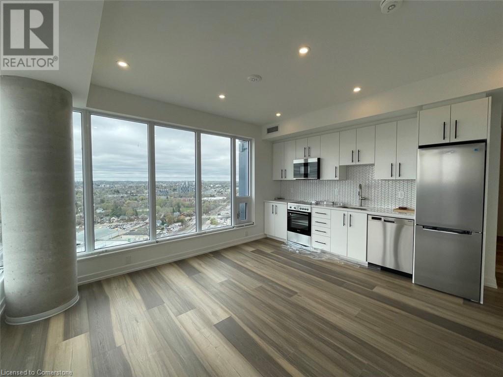 15 Wellington Street W Unit# 2006, Kitchener, Ontario N2G 0E4 - Photo 1 - XH4206252