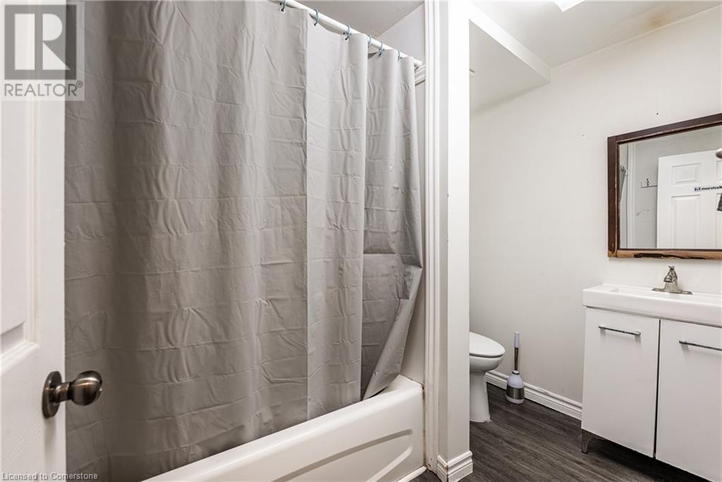 387 St. Paul Street, St. Catharines, Ontario  L2R 3N1 - Photo 29 - XH4206441