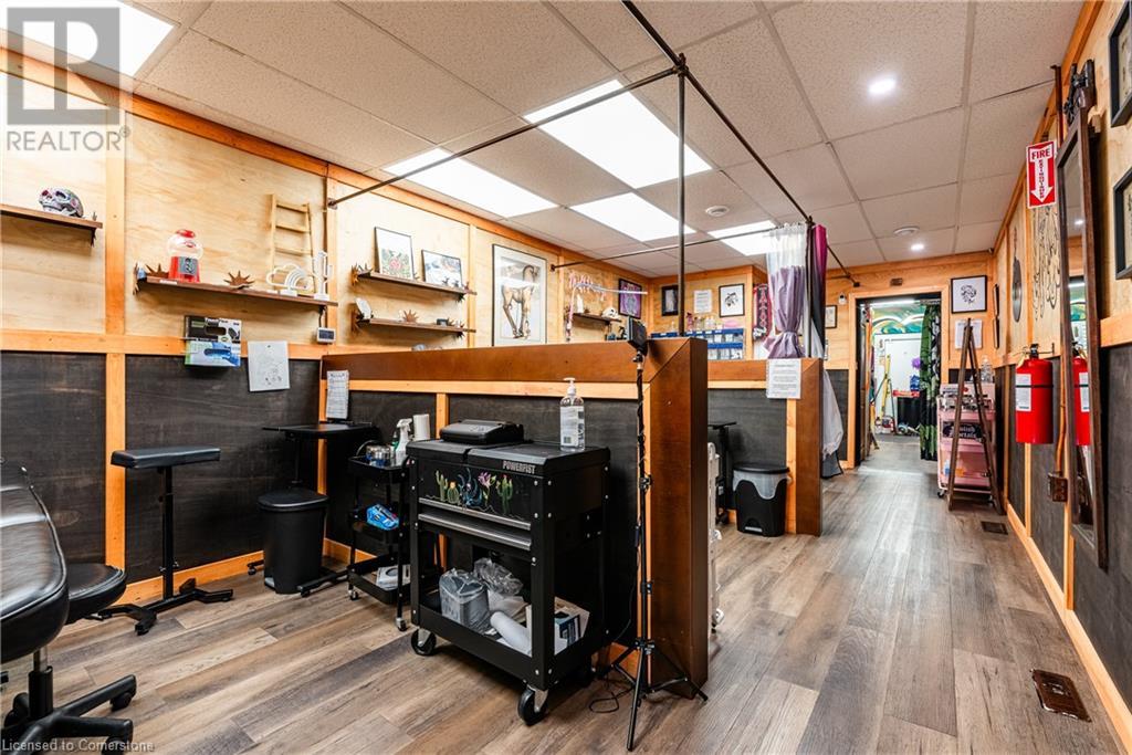 387 St. Paul Street, St. Catharines, Ontario  L2R 3N1 - Photo 7 - XH4206441