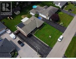 26 HATTON Drive, ancaster, Ontario