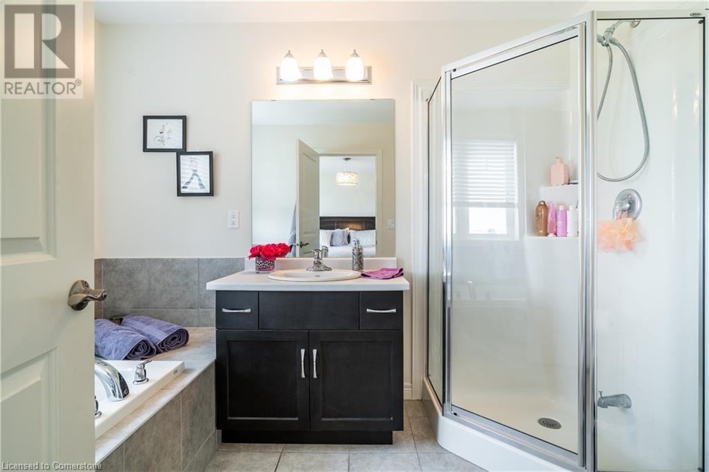 8 Lakelawn Road Unit# 22, Grimsby, Ontario  L3M 0G1 - Photo 18 - XH4196693