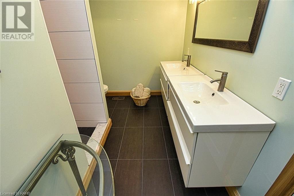 621 6th Concession Road W, Millgrove, Ontario  L8B 1N3 - Photo 10 - XH4196330