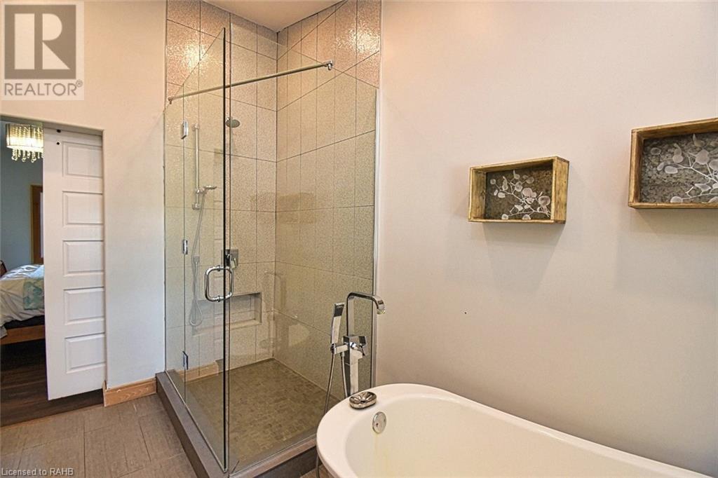 621 6th Concession Road W, Millgrove, Ontario  L8B 1N3 - Photo 16 - XH4196330