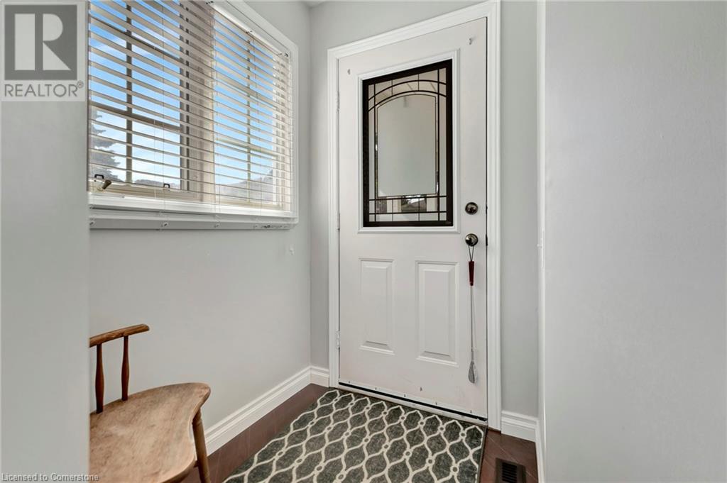 227 Silverbirch Boulevard, Mount Hope, Ontario L0R 1W0 - Photo 5 - XH4205455