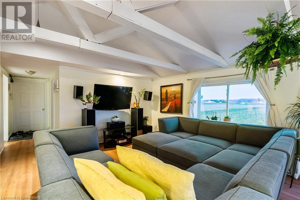 4551 Cherry Avenue, Thorold, Ontario  L0R 1B1 - Photo 10 - XH4206793