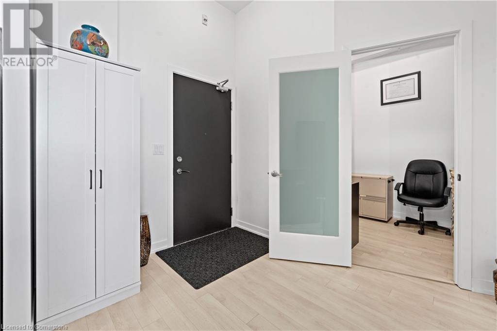 550 North Service Road Unit# 910, Grimsby, Ontario L3M 0H9 - Photo 12 - XH4206835