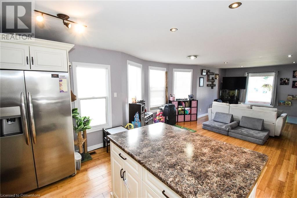 19 Crowland Avenue, Welland, Ontario  L3B 1W8 - Photo 18 - XH4205572