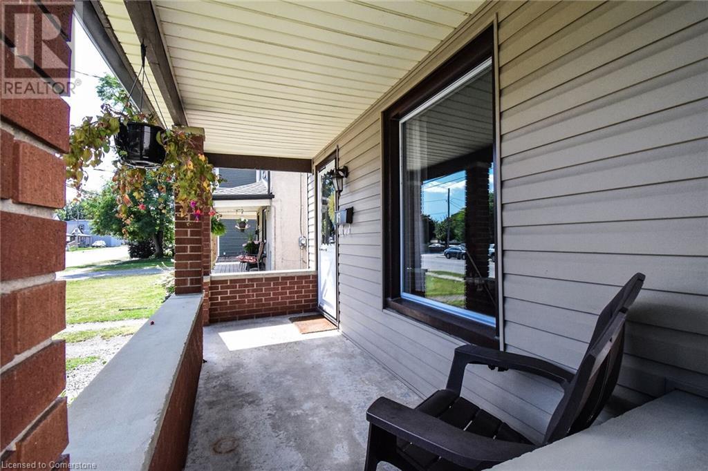 19 Crowland Avenue, Welland, Ontario  L3B 1W8 - Photo 5 - XH4205572