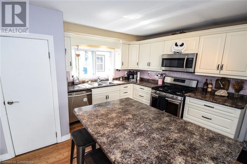 19 Crowland Avenue, Welland, Ontario  L3B 1W8 - Photo 15 - XH4205572